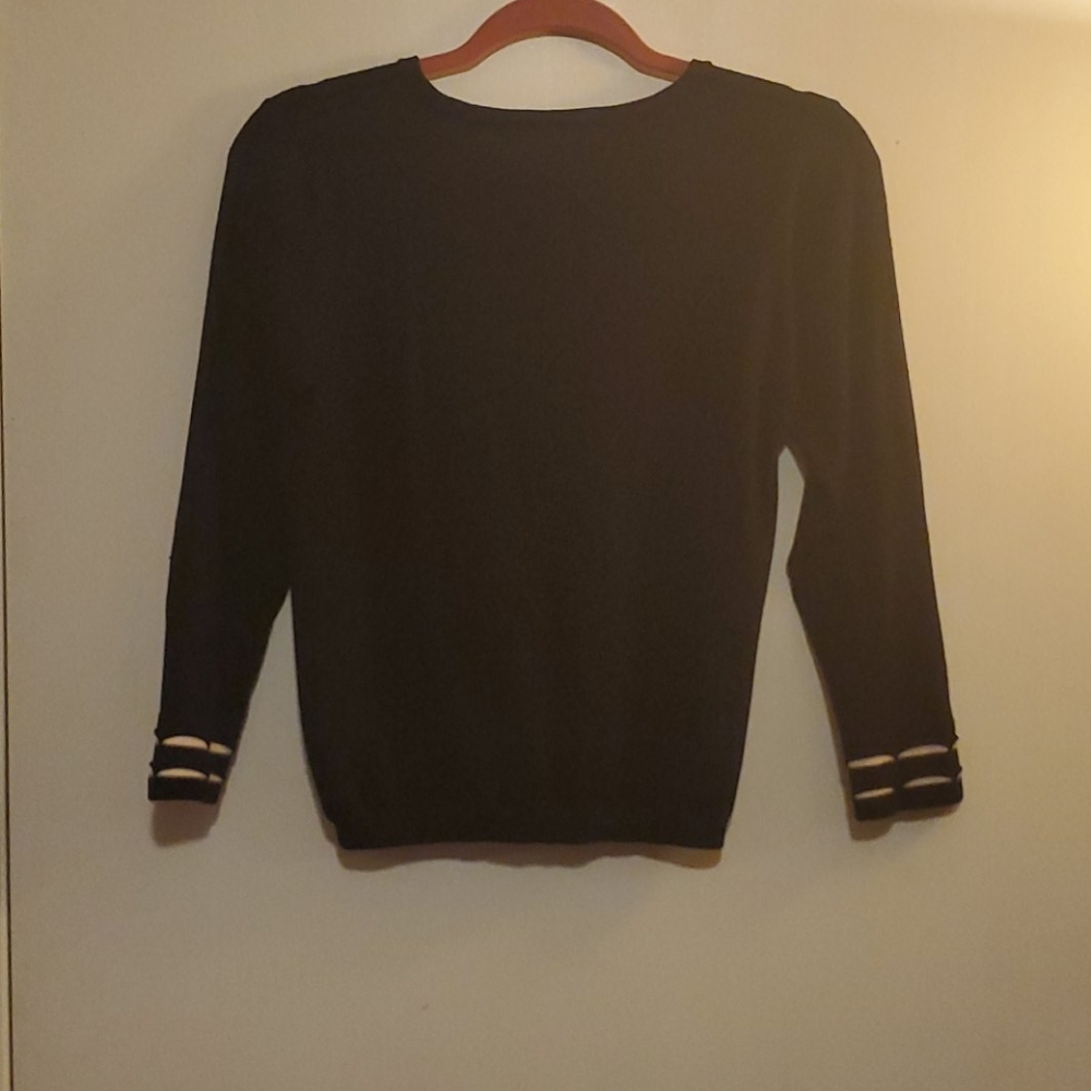 Cardigan - Picture 3 of 3